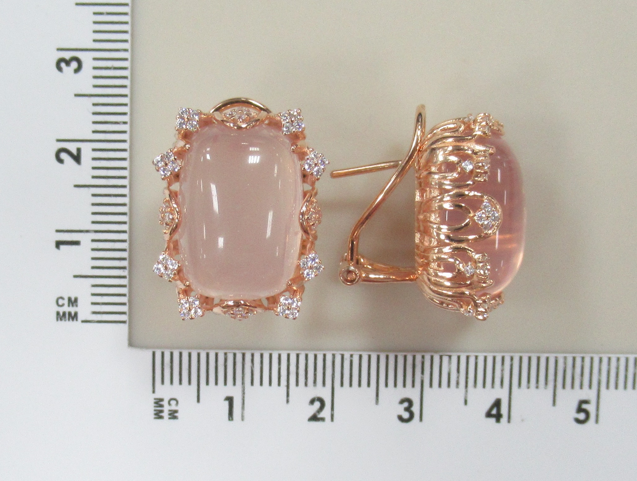 Серебряные серьги с розовым кварцем